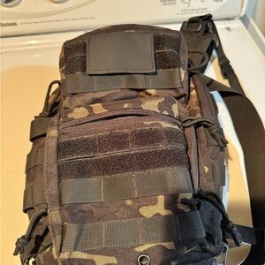 Tacticon Armament edc sling bag with Ccw holder and plate